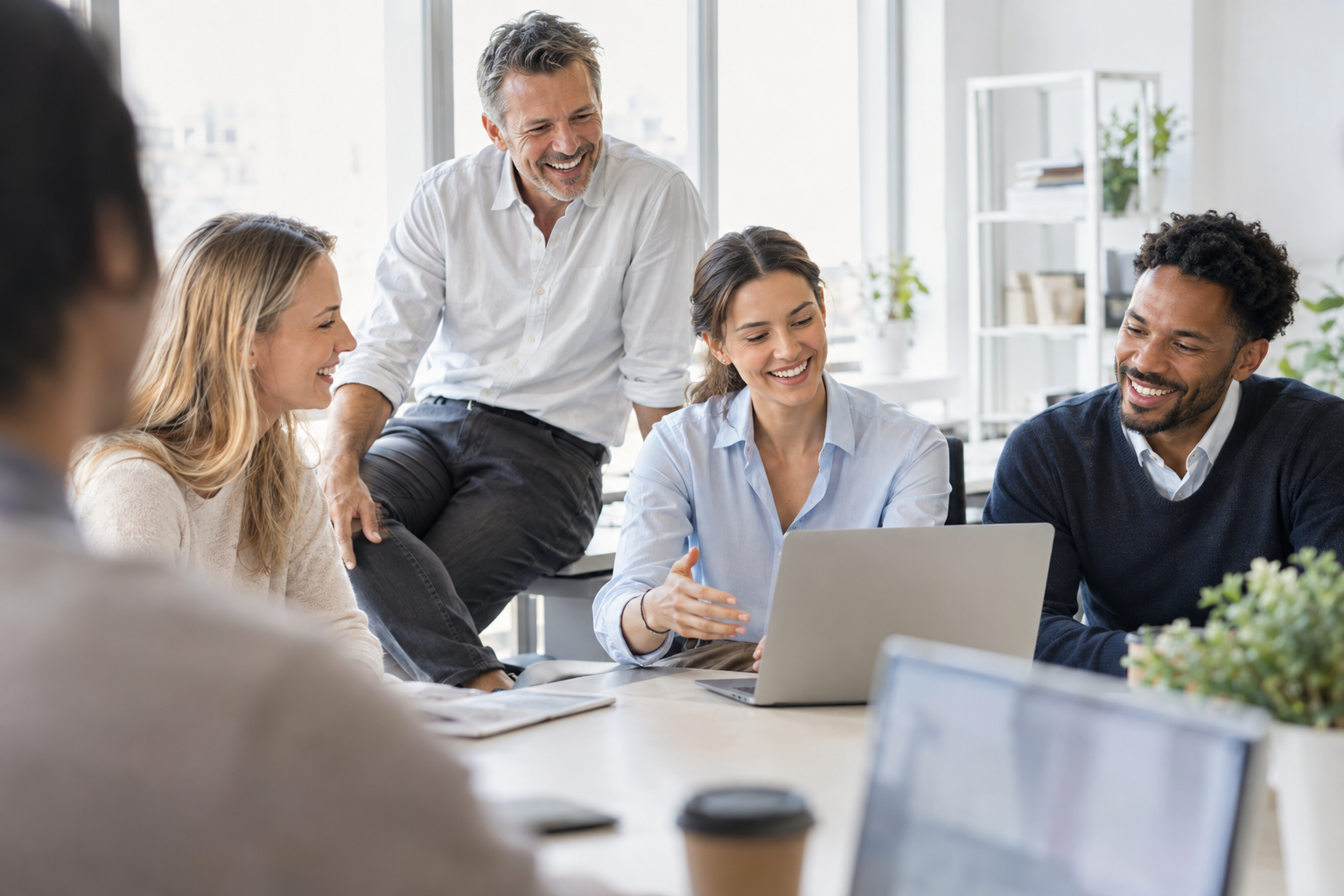 Formation pour TPE et PME, dirigeant et salariés avec leur formateur